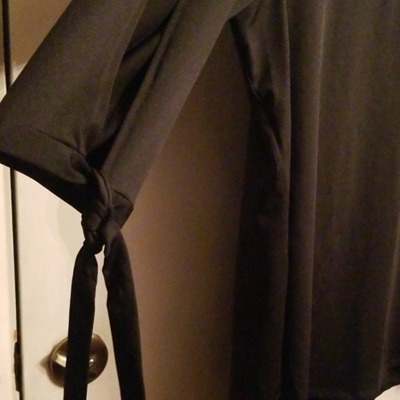 Top by Emma - Picture 2 of 2